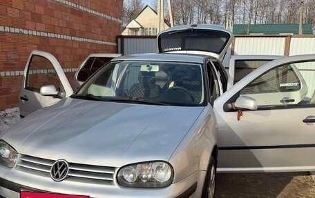 Volkswagen Golf IV, 2001 год, 320 000 рублей, 1 фотография