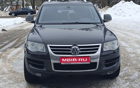 Volkswagen Touareg III, 2008 год, 1 100 000 рублей, 1 фотография