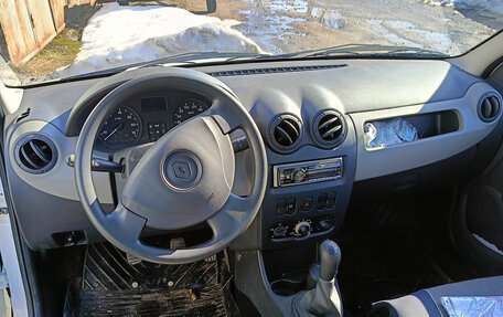 Renault Logan I, 2010 год, 600 000 рублей, 8 фотография