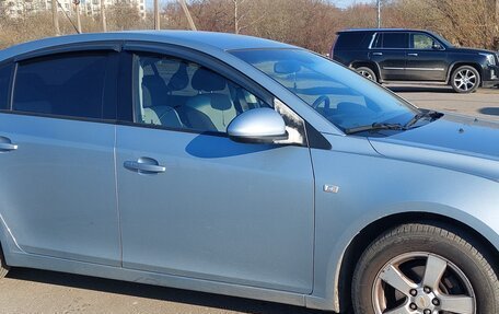 Chevrolet Cruze II, 2011 год, 870 000 рублей, 3 фотография