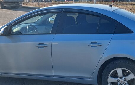 Chevrolet Cruze II, 2011 год, 870 000 рублей, 4 фотография