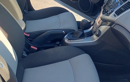 Chevrolet Cruze II, 2011 год, 870 000 рублей, 13 фотография