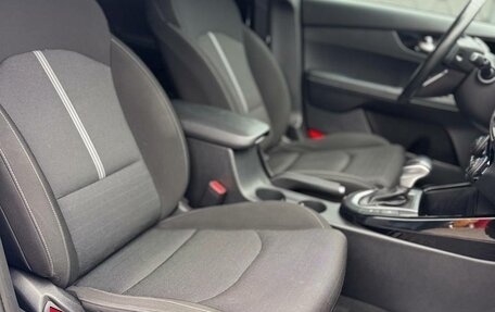 KIA Cerato IV, 2021 год, 2 250 000 рублей, 18 фотография