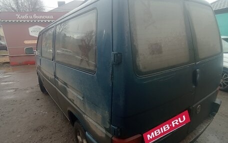 Volkswagen Caravelle T4, 1992 год, 350 000 рублей, 3 фотография