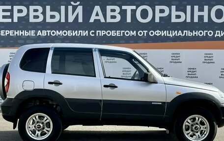 Chevrolet Niva I рестайлинг, 2010 год, 499 000 рублей, 4 фотография