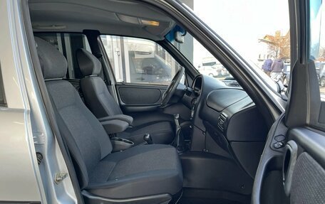 Chevrolet Niva I рестайлинг, 2010 год, 499 000 рублей, 14 фотография