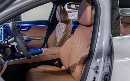 Mercedes-Benz E-Класс, 2025 год, 9 999 999 рублей, 2 фотография