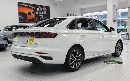 Geely Emgrand, 2025 год, 1 300 000 рублей, 4 фотография