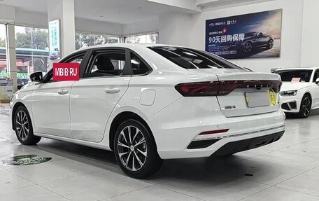 Geely Emgrand, 2025 год, 1 300 000 рублей, 3 фотография