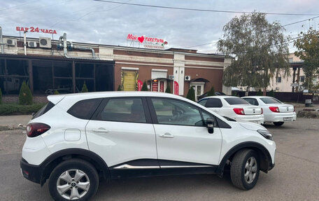 Renault Kaptur I рестайлинг, 2019 год, 850 000 рублей, 4 фотография
