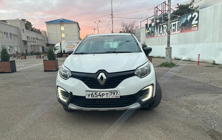 Renault Kaptur I рестайлинг, 2019 год, 850 000 рублей, 3 фотография