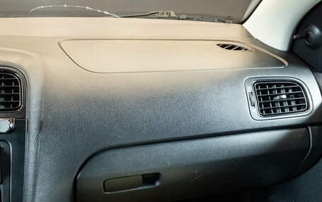 Volkswagen Polo VI (EU Market), 2012 год, 659 000 рублей, 8 фотография