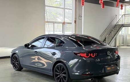 Mazda 3, 2022 год, 2 000 000 рублей, 5 фотография