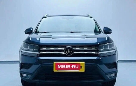 Volkswagen Tharu, 2022 год, 1 420 000 рублей, 2 фотография