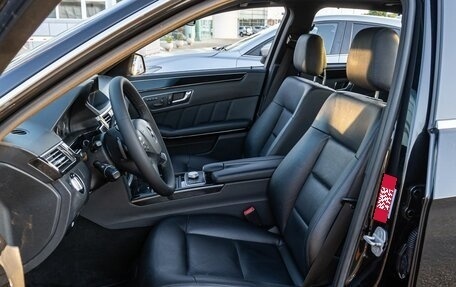 Mercedes-Benz E-Класс, 2011 год, 1 355 000 рублей, 7 фотография