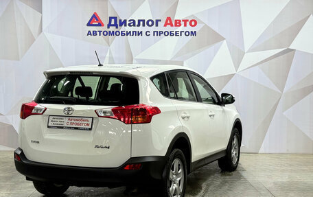 Toyota RAV4, 2014 год, 1 880 000 рублей, 6 фотография
