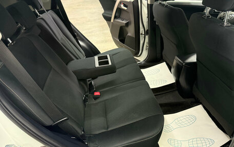 Toyota RAV4, 2014 год, 1 880 000 рублей, 23 фотография