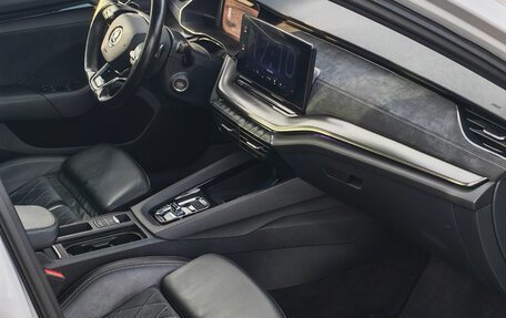 Skoda Octavia RS, 2021 год, 4 990 000 рублей, 12 фотография