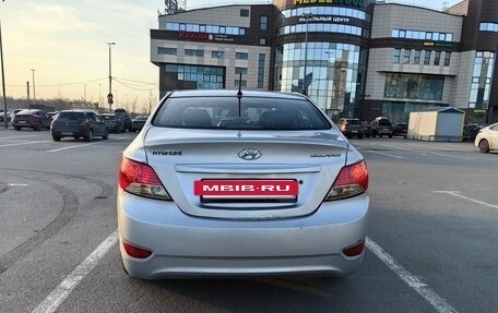 Hyundai Solaris II рестайлинг, 2013 год, 690 000 рублей, 4 фотография