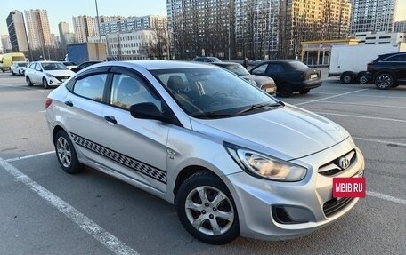 Hyundai Solaris II рестайлинг, 2013 год, 690 000 рублей, 7 фотография