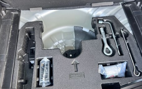 Nissan Note II рестайлинг, 2019 год, 950 000 рублей, 18 фотография