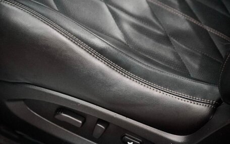 Infiniti QX70, 2014 год, 1 999 991 рублей, 16 фотография