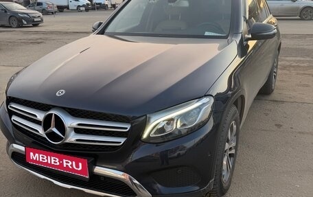Mercedes-Benz GLC, 2019 год, 3 250 000 рублей, 1 фотография