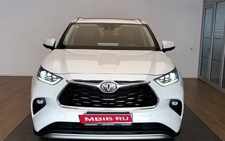 Toyota Highlander, 2025 год, 6 090 000 рублей, 2 фотография