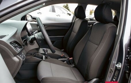 Hyundai Solaris II рестайлинг, 2021 год, 1 475 000 рублей, 11 фотография