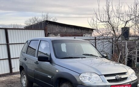 Chevrolet Niva I рестайлинг, 2013 год, 550 000 рублей, 2 фотография