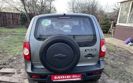 Chevrolet Niva I рестайлинг, 2013 год, 550 000 рублей, 4 фотография