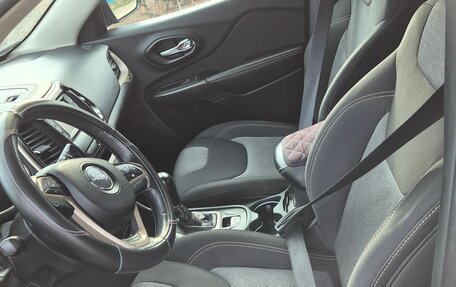 Jeep Cherokee, 2014 год, 1 390 000 рублей, 6 фотография