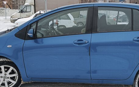 Toyota Yaris III рестайлинг, 2007 год, 595 000 рублей, 6 фотография