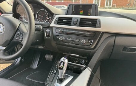 BMW 3 серия, 2014 год, 1 450 000 рублей, 10 фотография