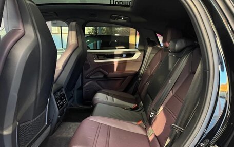 Porsche Cayenne III, 2024 год, 16 490 000 рублей, 6 фотография