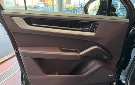 Porsche Cayenne III, 2024 год, 16 490 000 рублей, 11 фотография