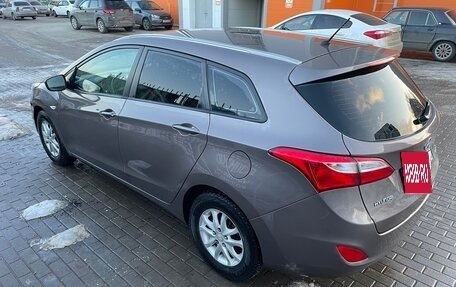 Hyundai i30 II рестайлинг, 2012 год, 900 000 рублей, 4 фотография
