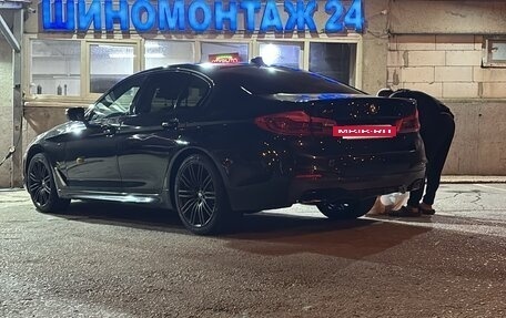 BMW 5 серия, 2018 год, 3 990 000 рублей, 2 фотография
