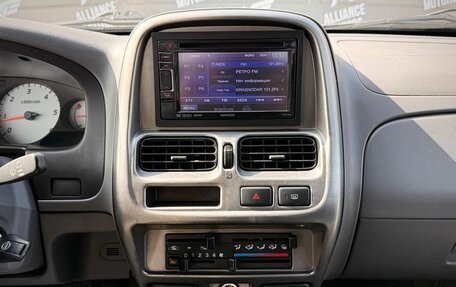 Nissan NP300, 2014 год, 1 299 000 рублей, 13 фотография