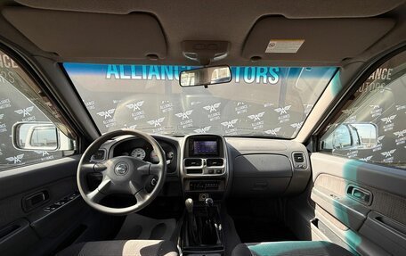 Nissan NP300, 2014 год, 1 299 000 рублей, 12 фотография