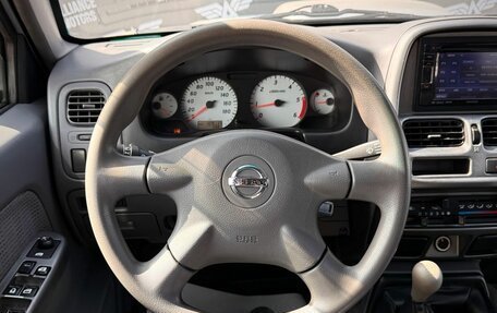 Nissan NP300, 2014 год, 1 299 000 рублей, 14 фотография
