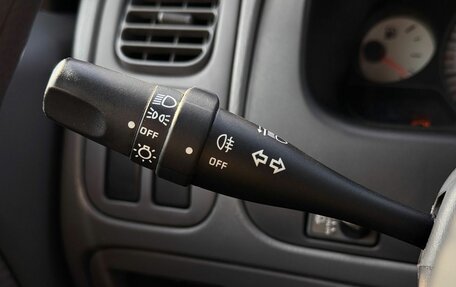 Nissan NP300, 2014 год, 1 299 000 рублей, 15 фотография