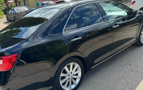 Toyota Camry, 2014 год, 1 650 000 рублей, 8 фотография