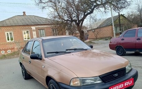 Daewoo Nexia I рестайлинг, 2003 год, 135 000 рублей, 2 фотография