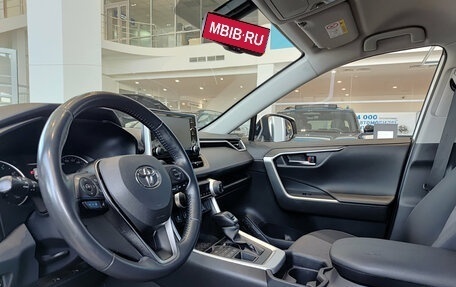 Toyota RAV4, 2020 год, 3 290 000 рублей, 20 фотография