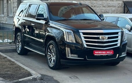 Cadillac Escalade IV, 2020 год, 6 350 000 рублей, 1 фотография