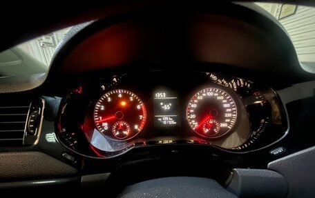 Volkswagen Jetta VI, 2011 год, 1 350 000 рублей, 25 фотография