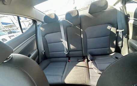 Hyundai Elantra VI рестайлинг, 2017 год, 1 415 000 рублей, 14 фотография