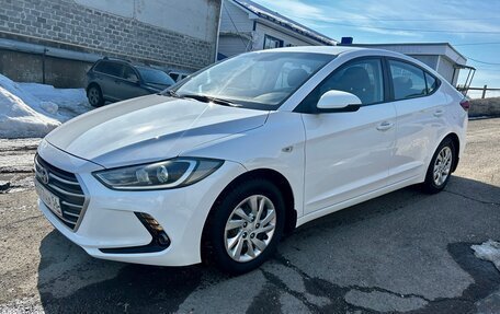 Hyundai Elantra VI рестайлинг, 2017 год, 1 415 000 рублей, 4 фотография