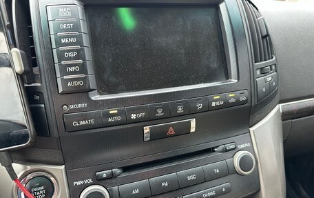 Toyota Land Cruiser 200, 2008 год, 2 450 000 рублей, 17 фотография